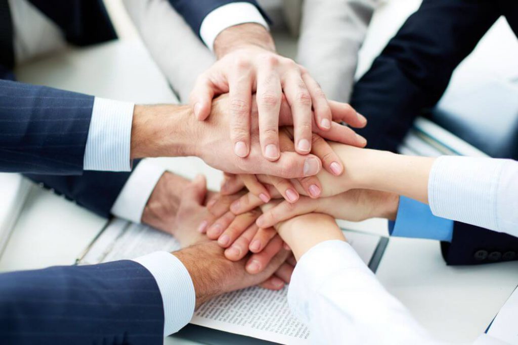 Defining-a-companys-Vision-Mission-Goals-and-Values-statements-thumb